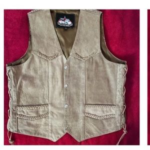 Men’s leather vest set size large